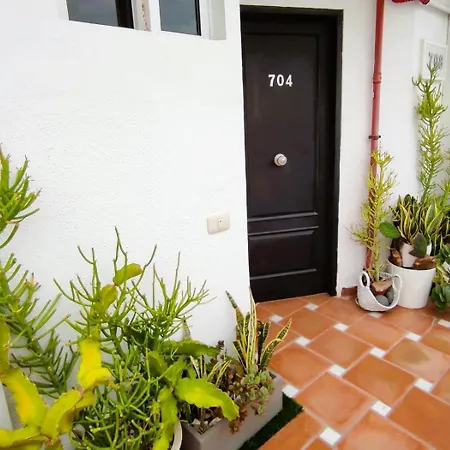 Pretty Little Penthouse, Sea Front, 2 Pool Apartment Playa de las Americas (Tenerife)