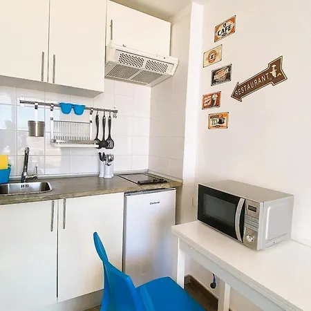 Apartment Pretty Little Penthouse, Sea Front, 2 Pool Playa de las Americas (Tenerife)
